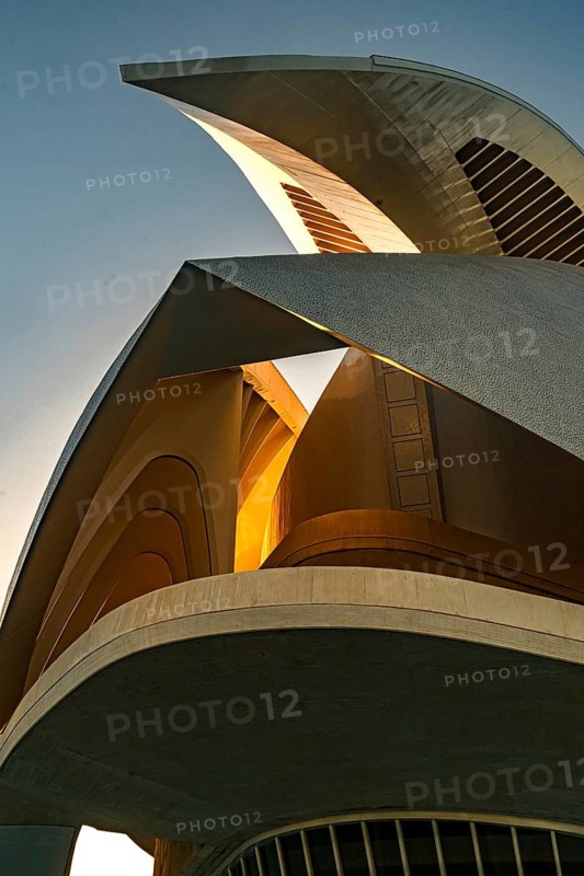 Palau de les Arts, Cuitat de les Arts i les Ciences, evening light, modern architecture, Valencia, Spain