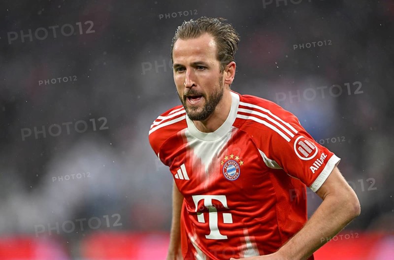 Goal celebration Harry Kane FC Bayern Munich FCB (09) Rain, Football Bundesliga, Allianz Arena, Munich, Bavaria, Germany