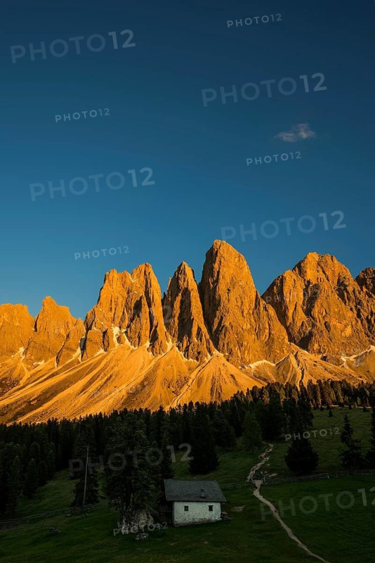 Sunset, Glatschalm, Geislerspitzen, Villnöss Valley, Sass Rigais, Dolomites, South Tyrol, Italy