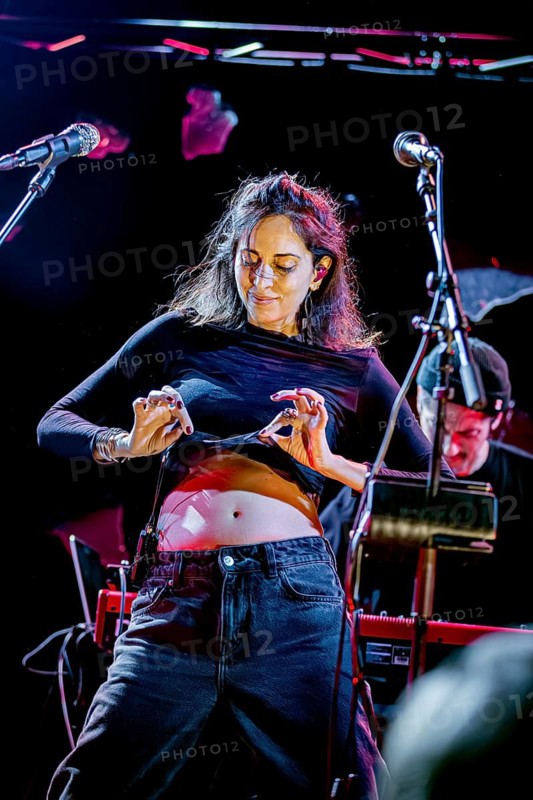 Yasmine Hamdan live on I Remember I Forget Tour at the Munich Technical Center on 19.02.2026