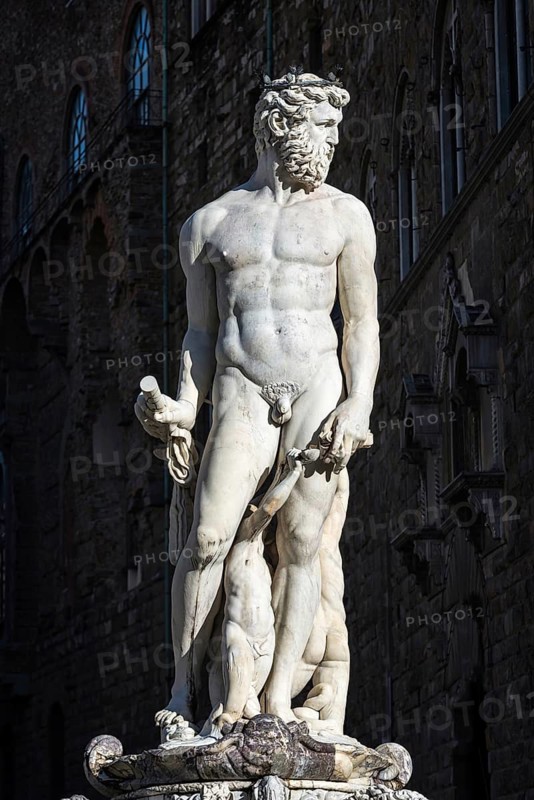 Neptune Fountain, monument, Neptune, sculpture, culture, history, travel, tourism, Piazza della Signoria, Florence, Italy