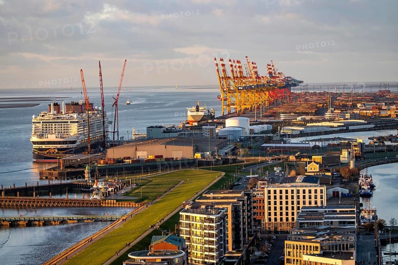 Disney Adventure cruise ship at Bremerhaven Cruise Port, MSC and Eurogate container terminal at Bremerhaven seaport, Eurogate container terminal with almost 50 container bridges, cranes, over a length of over 4 km at the mouth of the Weser, Bremerhaven, Bremen, Germany