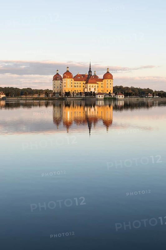Moritzburg Castle in the evening light, Moritzburg, Meißen County, Saxony, Germany