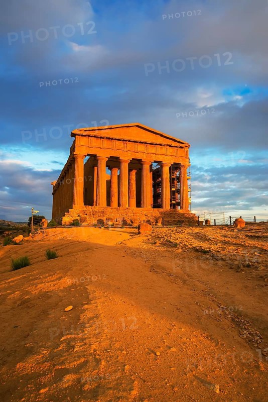 Temple of Concordia, Valley of the Temples, Agrigento, Sicily, Italy