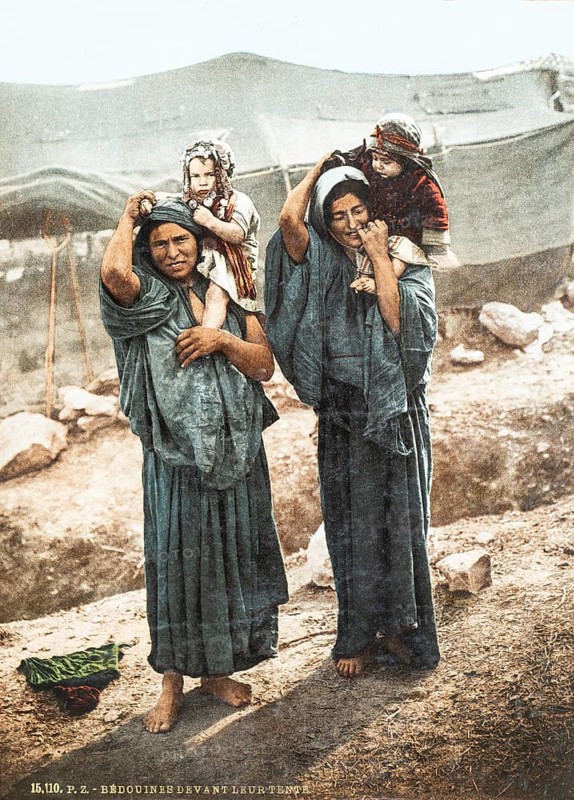 Bedouins or Bedouin women, Palestine, Israel, Holy Land, photochrome print around 1890
