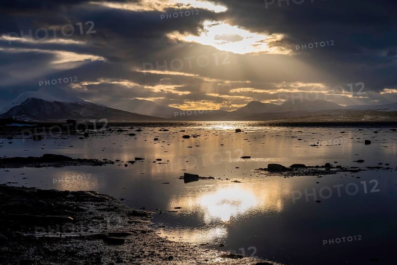 Sunset, dramatic cloud reflection in northern Norway, Norway, Tromsö, Kvaløya, Kvalöya, island, Tisnes, Lakjosen, bay, Malangen, Kvalöya, Troms, Norway