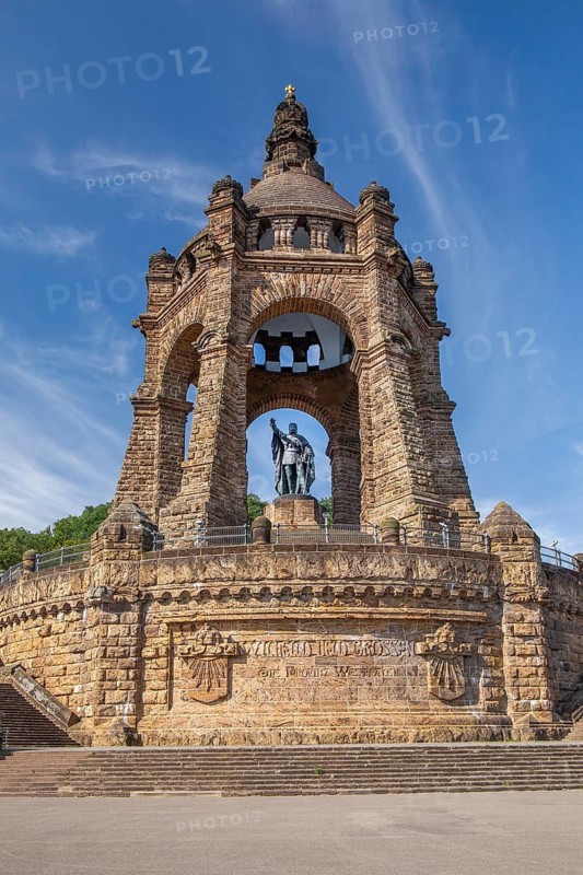 Kaiser Wilhelm Monument, Porta Westfalica, Weser Valley, Weserbergland, North Rhine-Westphalia, Germany
