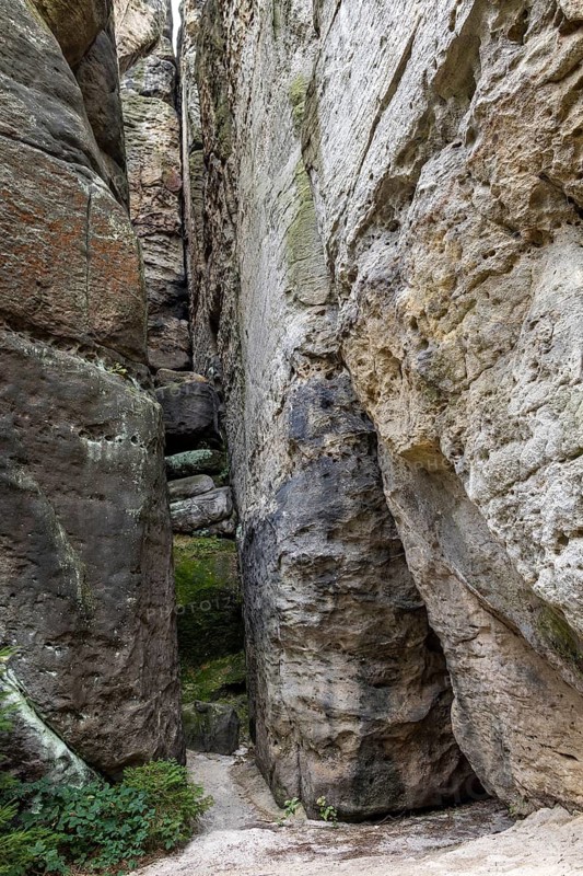 Gratz Caves, rocky landscape on Mount Töpfer in the Zittau Mountains, Saxony, Germany