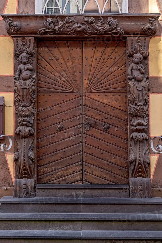 Hotel Nassau Oranien, historic half-timbered house, baroque, façade, portal with carvings by Johann Neudecker, wood, decor, Nassauer Hof, starred restaurant Grand Mére & Gud Stubb, Borngasse, old town, Hadamar, Limburg-Weilburg, Westerwald, Hesse, Germany