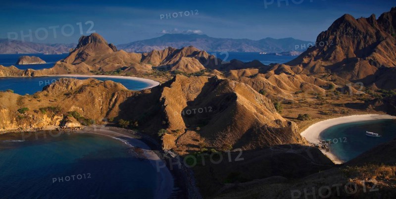 Asia, Indonesia, Padar Island, Padar Island, Mountains, Beaches, Padar Island, Indonesia