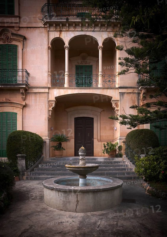 Fountain in front of an old villa, Alaró, Calvià, Majorca, Balearic Islands, Balearic Islands, Spain