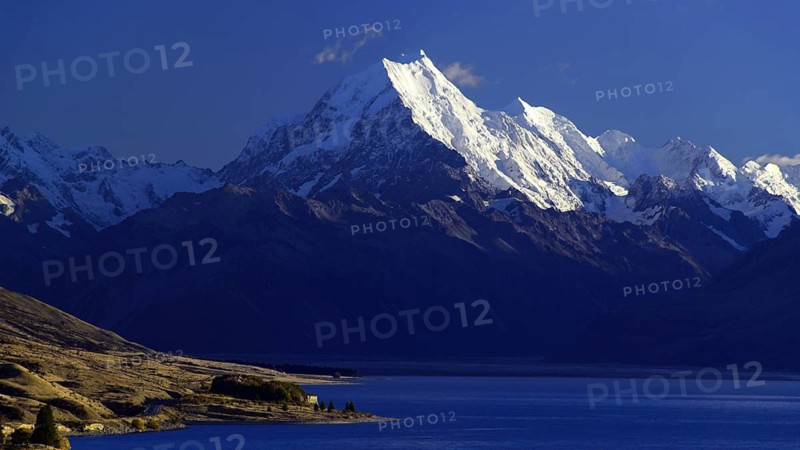 New Zealand, South Island, Mt Cook. Summit, snow, mountain, Aoraki, New Zealand Alps, landscape, Mount Cook