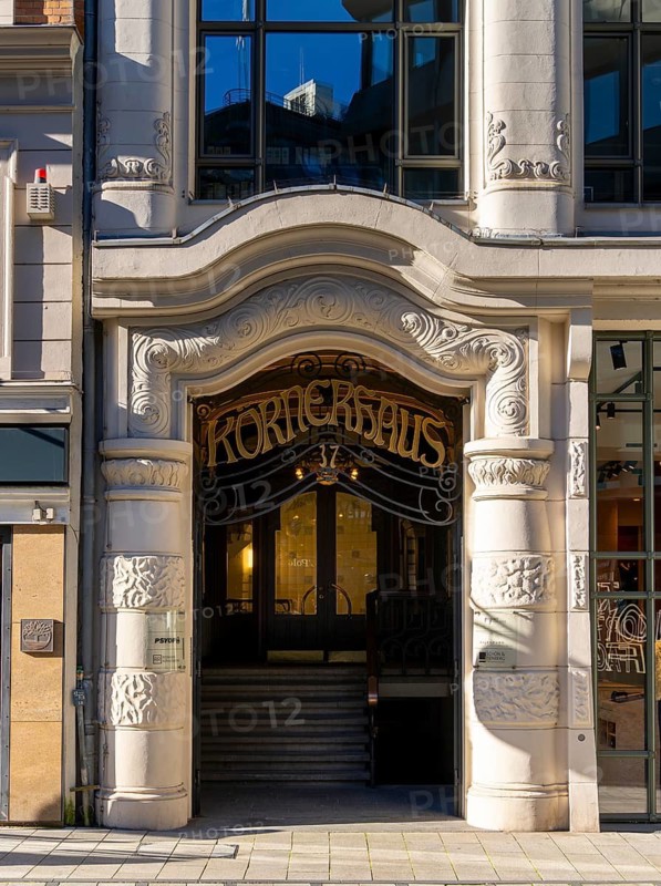 Entrance to the Körnerhaus, Hamburg, Germany