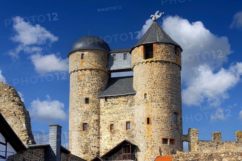 Montage, photomontage, (M), Germany, Hesse, Greifenstein, Glockenwelt, Greifenstein Castle, tower towers, architecture, historical, historical building, castle complex, fortress, Federal Republic of Germany