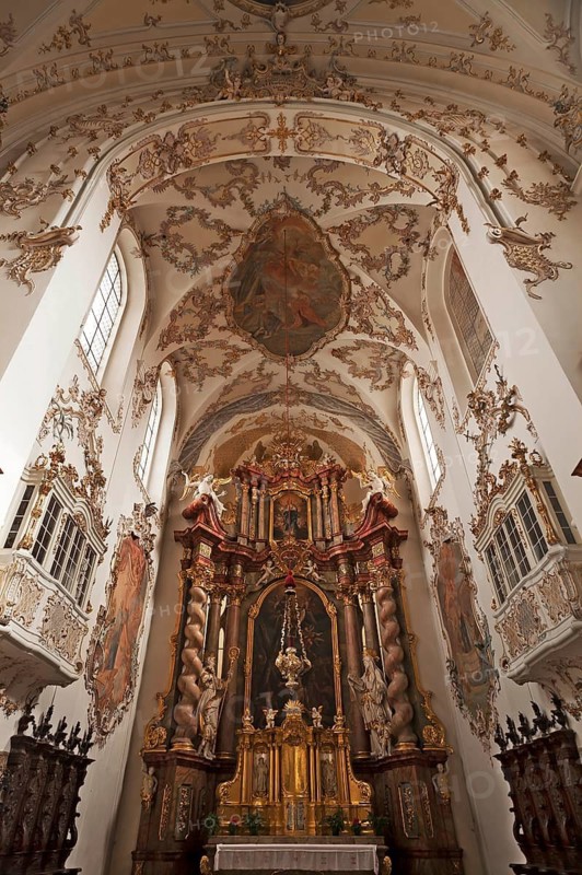 Vaults and chancel of the baroque church of St Andrew, St Mang, 1697-1717, Stadtamhof, Regensburg, Upper Palatinate, Bavaria, Germany