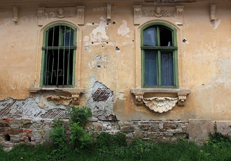 Rosia Montana mining village, Goldbach, historically important community known for its ancient Roman gold mines and the long-standing conflict over a planned open-cast mining project, Verespatak Hungarian, municipality in Alba County in Transylvania, Romania