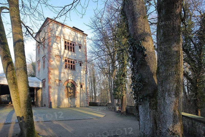 Bannturm vom Schloss Schönborn, Heusenstamm, Hesse, Germany