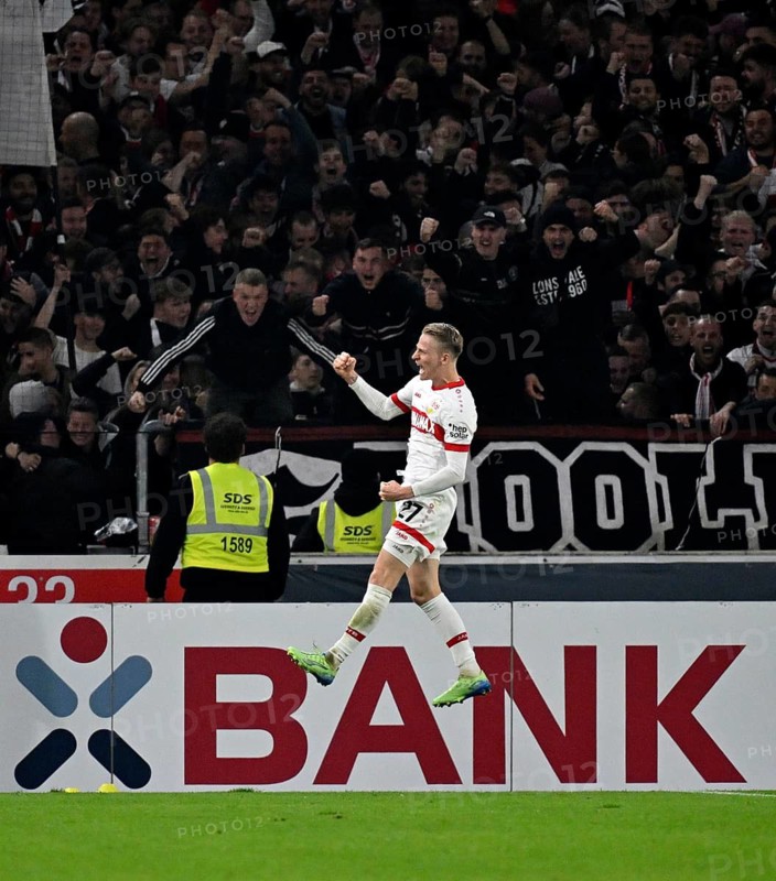 Goal celebration Chris Fuehrich VfB Stuttgart (27) Advertising hoarding Targo Bank, MHPArena, MHP Arena Stuttgart, Baden-Württemberg, Germany