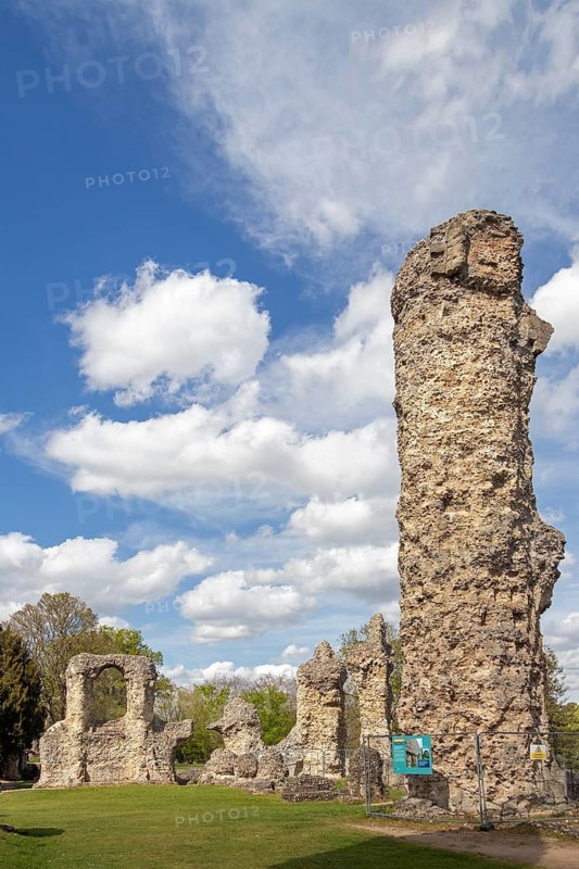 Ruins, St Edmund's Abbey, Bury St Edmunds, West Suffolk, England, Great Britain