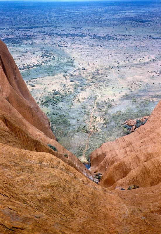 Expedition of the Melbourne Grammar School, Northern Territory, Australia, 1956, view into the eroded waterfall gorge to the land below