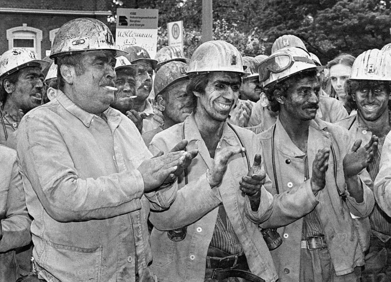 Recklinghausen, DEU - 28.06.1991 - Miners from the General Blumenthal colliery demonstrate against the abolition of coking coal aid. The mine stopped producing coal in 1992, Recklinghausen, Germany