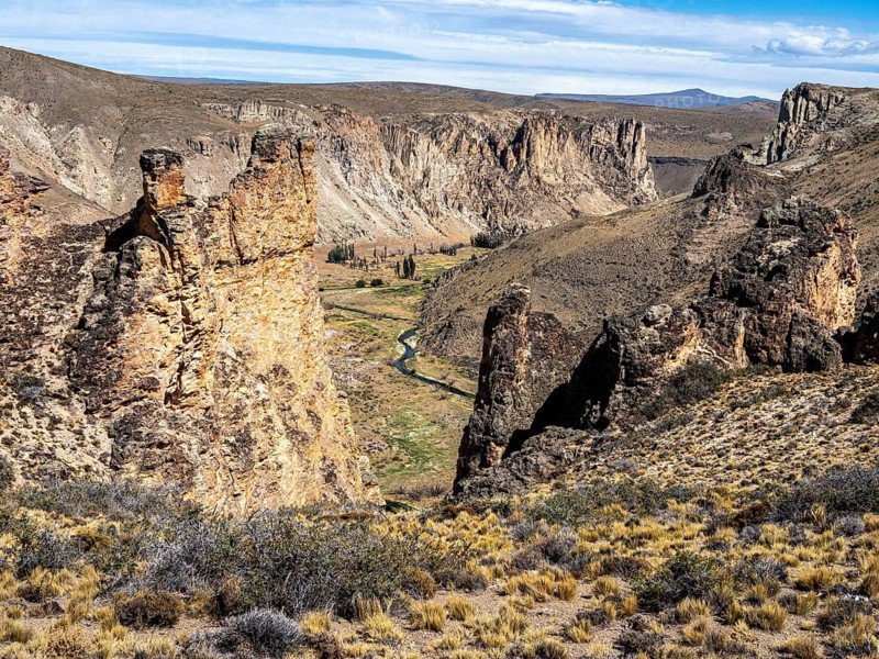 Rock formations, Sendero Los Balcones, hiking trail along the canyon rim of the Rio Pinturas, Parque Patagonia Argentina, Park Patagonia Argentina, Argentina