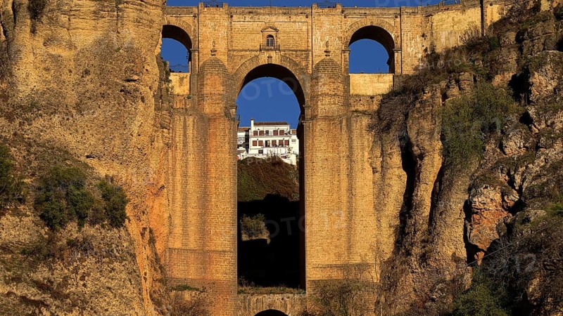 Spain, Andalucia, Malaga, Ronda, Puente Noevo stone bridge, White Villages, Ronda, Spain