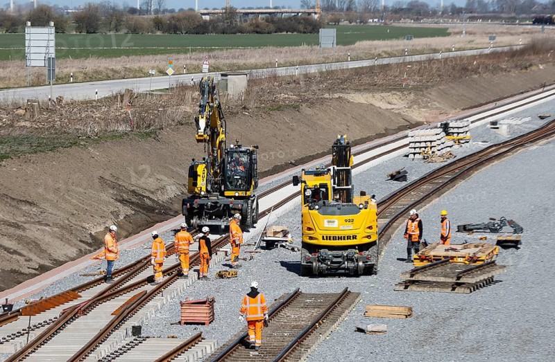 Construction of the rail connection of the Fehmarnbelt Fixed Link, Fehmarn Island, 07.04.2026. The Fehmarnbelt Tunnel is intended to bring Scandinavia travelers to Denmark or Sweden faster. Trains are to roll from Copenhagen through the Fehmarnbelt Tunnel via Lübeck to Hamburg in just two and a half hours, Fehmarn, Schleswig-Holstein, Germany