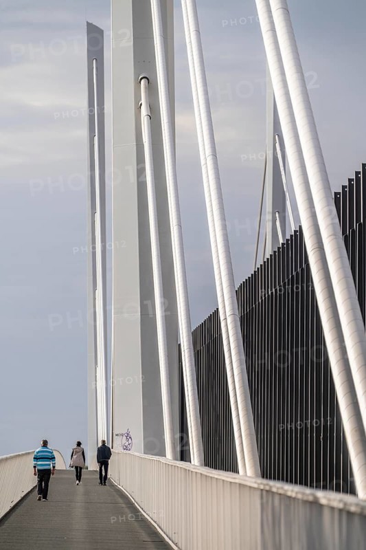 Cycle and footpath of the Neuenkamp motorway bridge, A40 motorway, new bridge over the Rhine, near Duisburg, North Rhine-Westphalia, Germany