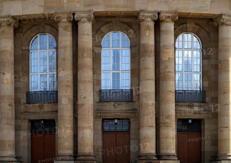 Rounded portico, entrance front, Württembergische Staatstheater, Staatsoper, Opernhaus, Großes Haus, Stuttgart, Baden-Württemberg, Germany