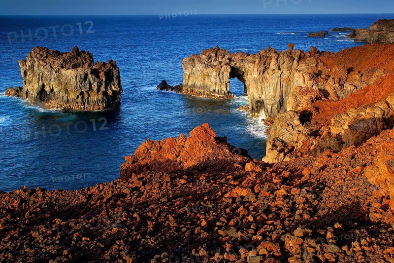 Canary Islands, El Hierro, South Coast, rocks, arch, Atlantic Ocean, Arco de la Tosca, cliffs, El Hierro, Canary Islands, Spain