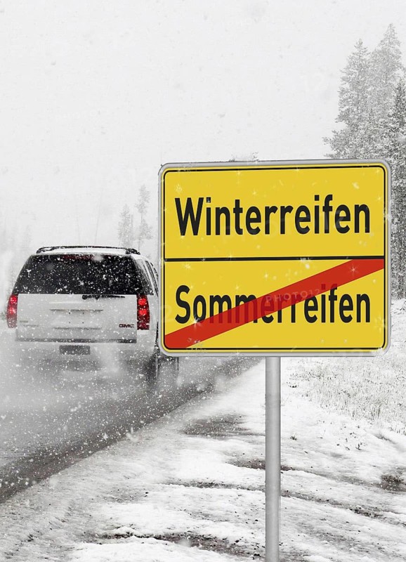 Winter road, compulsory winter tyres, Alpine sign, snow, snowfall, slippery road, road safety, risk of skidding, snow-covered road, adapted speed, Germany