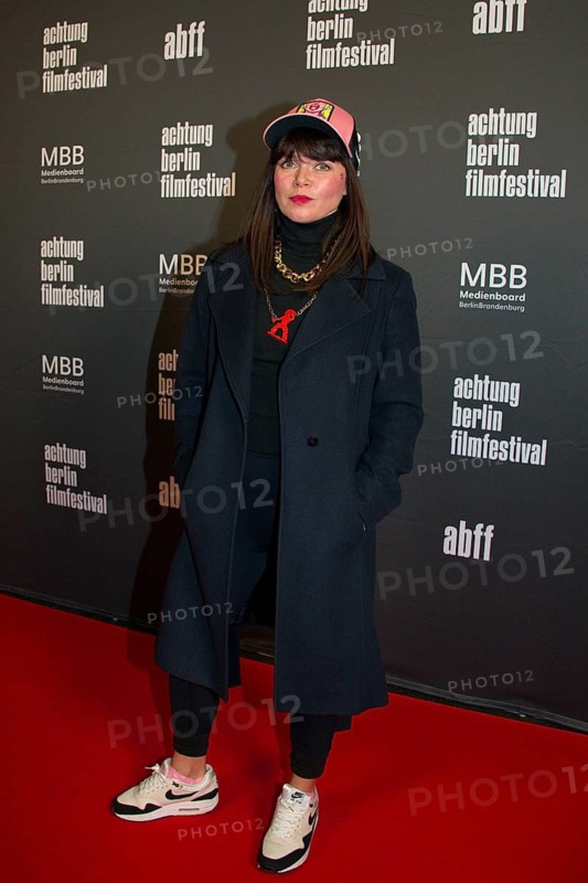 Lore Richter, MAMBO MATERNICA, photo call for the premiere and festival opening, achtung Berlin film festival, Colosseum, Berlin, 15.04.2026