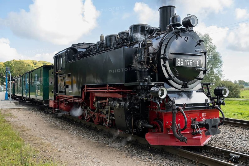 Historic Steam Railway, Rasender Roland Narrow Gauge Railway, Rügensche Bäderbahn, Sellin Ost Station, Baltic resort, Rügen Island, Mecklenburg-Western Pomerania, Germany