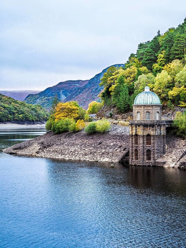 Autumn colors over Garreg Ddu Dam, Elan Valley, Caban-Coch Reservoir, Rhayader, Wales, UK