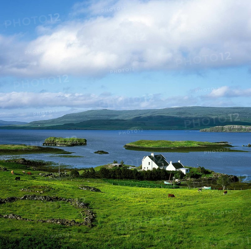 Crofter's house, Duirinish Peninsula, Dunvegan, Isle of Skye, Inner Hebrides, Scotland, United Kingdom
