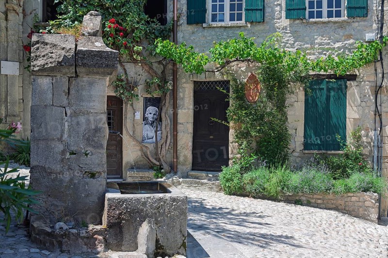 Old town, Vaison-la-Romaine, Vaucluse, Provence-Alpes-Cote d'Azur, South of France, France