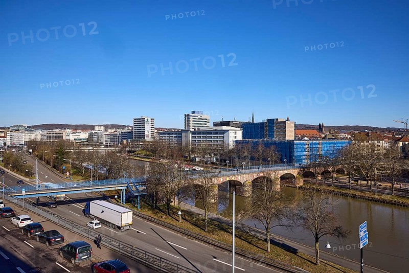 River Saar, streets, motorway exit, pedestrian bridge, trees, general architecture, cars, trucks, parking lane with vehicles, bird's eye view, blue sky, cloudless, Old Bridge, Franz-Josef-Röder-Straße, motorway A620, Saarbrücken, state capital, regional association Saarbrücken, Saarland, Germany