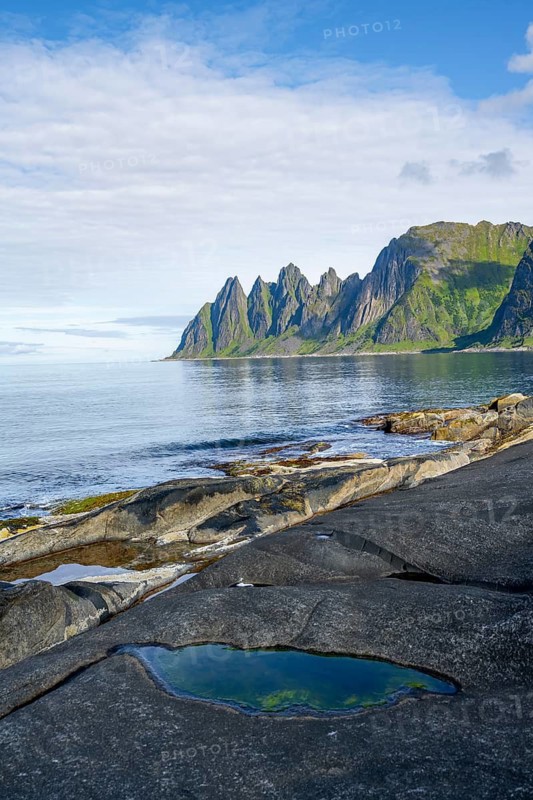 Tidal pools, rocky coast of Tungeneset, Devil's Teeth, Devil's Teeth, Okshornan, Ersfjorden, Senja Island, Troms, Norway