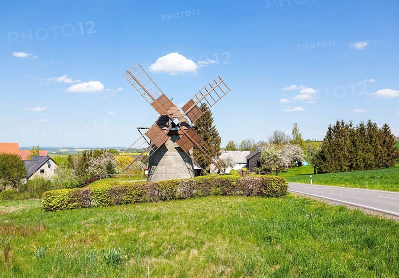Turmholländer windmill in Reichstädt, small and highest windmill in Saxony, Dippoldiswalde, Saxony, Germany