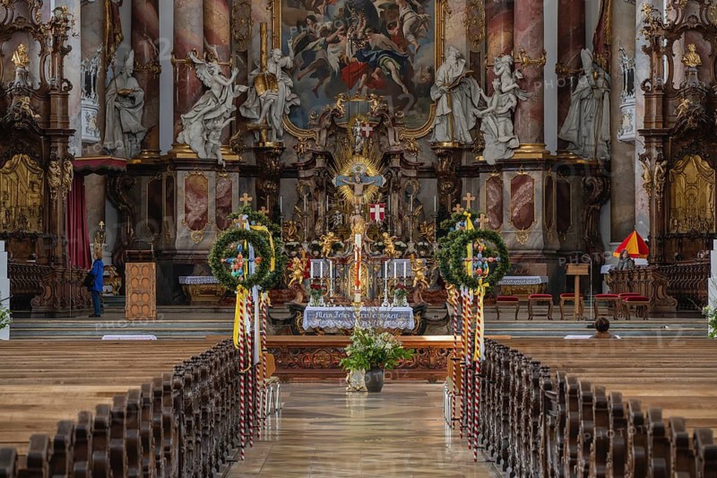 The magnificent Basilica of St. Alexander and St. Theodor in Ottobeuren impresses as a masterpiece of southern German Baroque with its opulent ceiling frescoes and detailed stucco decoration, Ottobeuren, Unterallgäu, Bavaria, Germany