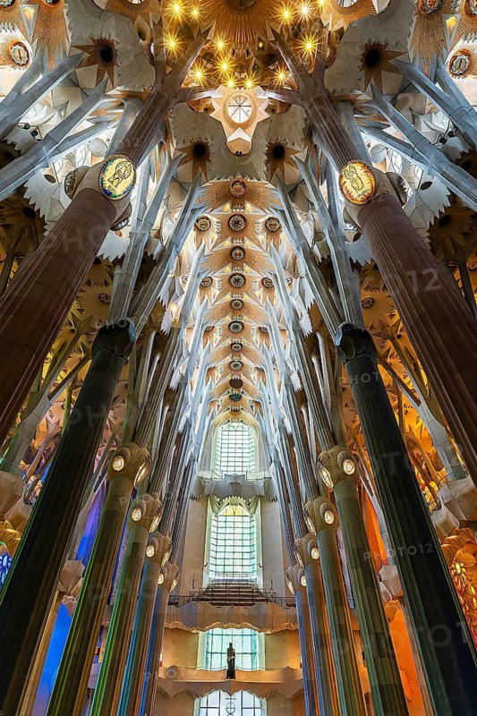 Interior of the Sagrada Família, Church of the Atonement of the Holy Family, architect Antoni Gaudí, Barcelona, Catalonia, Spain
