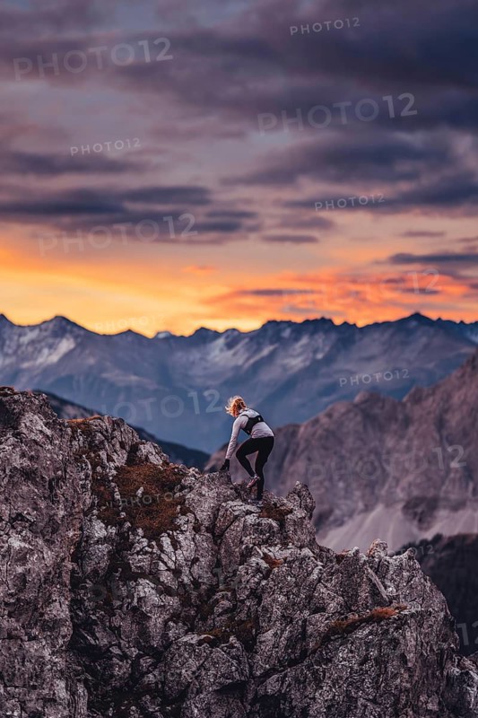 Trail running on the Grubigstein in the Tiroler Zugspitzarena in Tyrol in the Alps in Austria