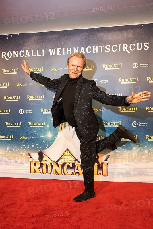 Wolfgang Lippert at the premiere of the 20th Original Roncalli Weihnachtscircus in Berlin's Tempodrom on 20 December 2024