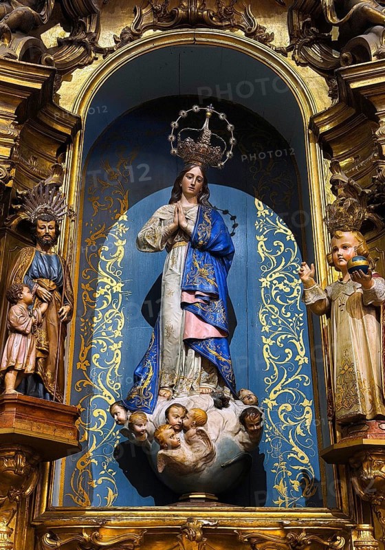 Sacred artwork in the Igreja Paroquial de Santo Ildefonso, Santo Ildefonso Church and Museum, Porto, Portugal