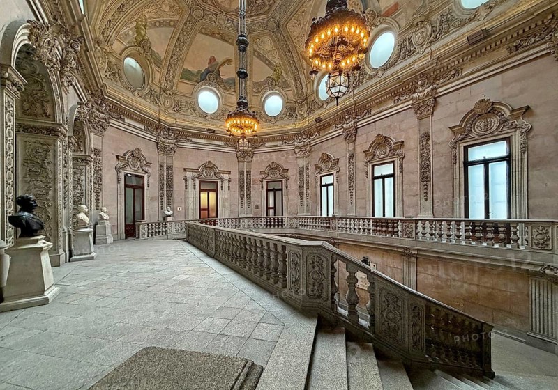 Palácio da Bolsa, neoclassical style stock exchange, UNESCO World Heritage Site, old town, Porto, Portugal