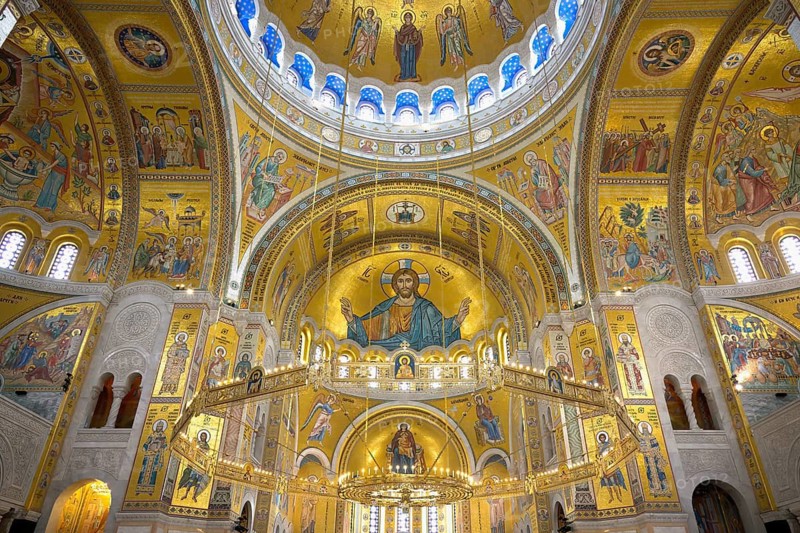 Church of Saint Sava or Temple of Saint Sava orthodox church, Interior, Belgrade, Serbia