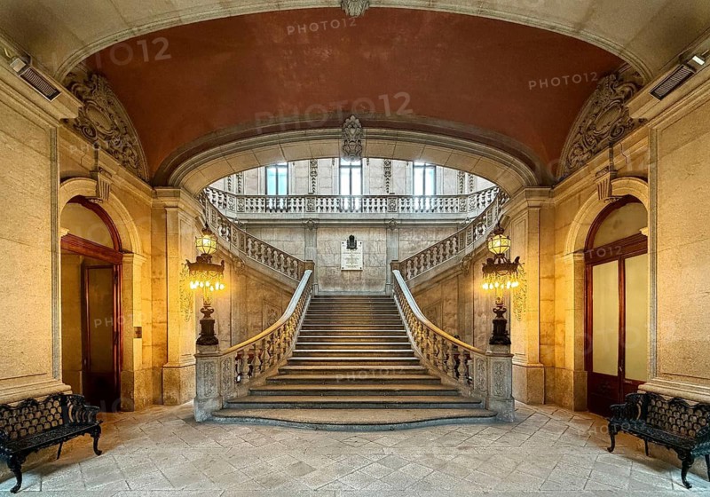 Palácio da Bolsa, magnificent staircase in the stock exchange in neoclassical style, UNESCO World Heritage Site, Porto, Portugal