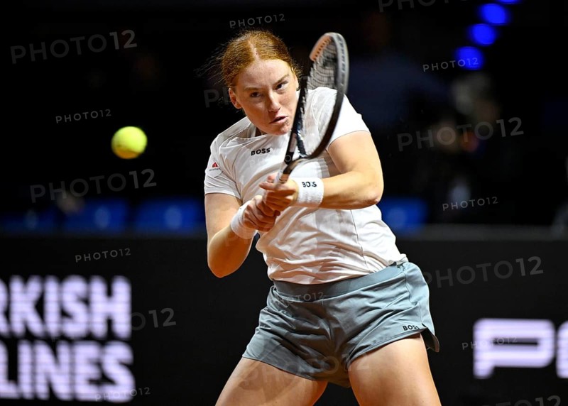 Action Ella Seidel (GER) Women's Porsche Tennis Grand Prix Porsche Arena, Stuttgart, Baden-Württemberg, Germany