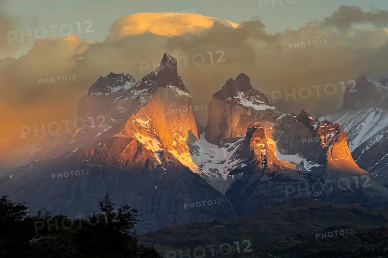 Cuernos del Paine, rocky peaks in morning light, Torres del Paine National Park, Patagonia, Chile